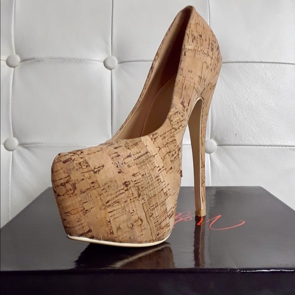 Picasa Cork Heel - Picture 1 of 1